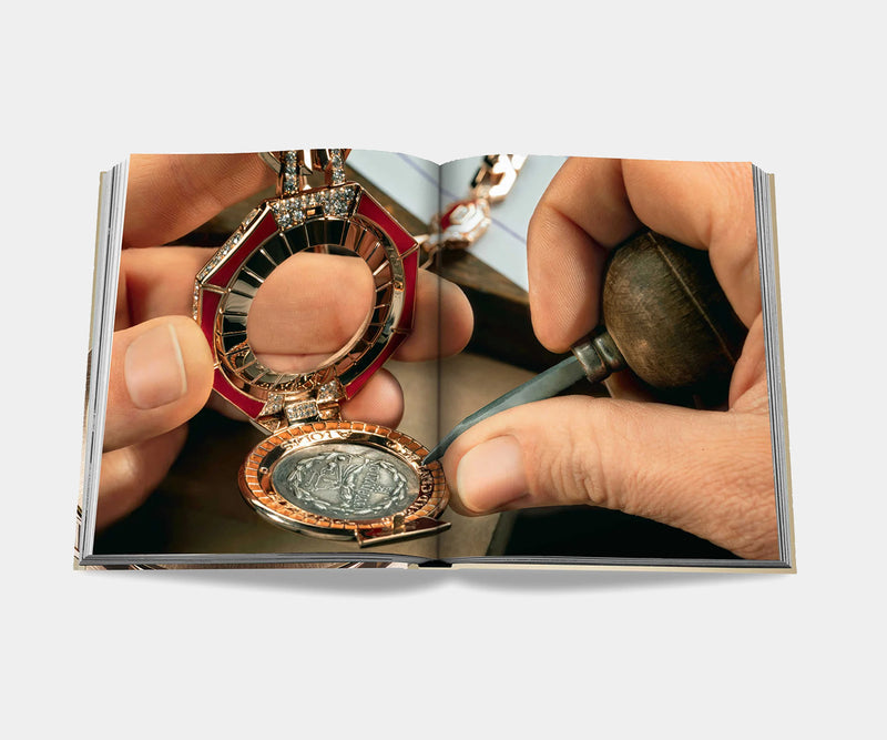 A Legacy of Innovation: Bulgari Watches for Future Generations - Explore Bulgari's commitment to innovation and their vision for future watch designs, featured in the "Bulgari: Beyond Time" coffee table book.
