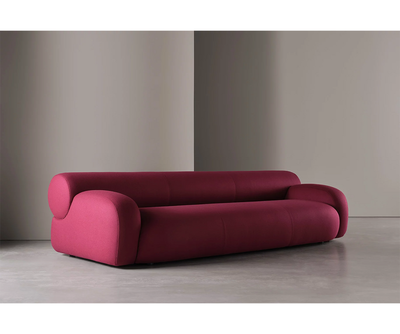 Elegant Oscar sofa by Andrea Parisio for Meridiani, combining Italian craftsmanship with modern luxury.