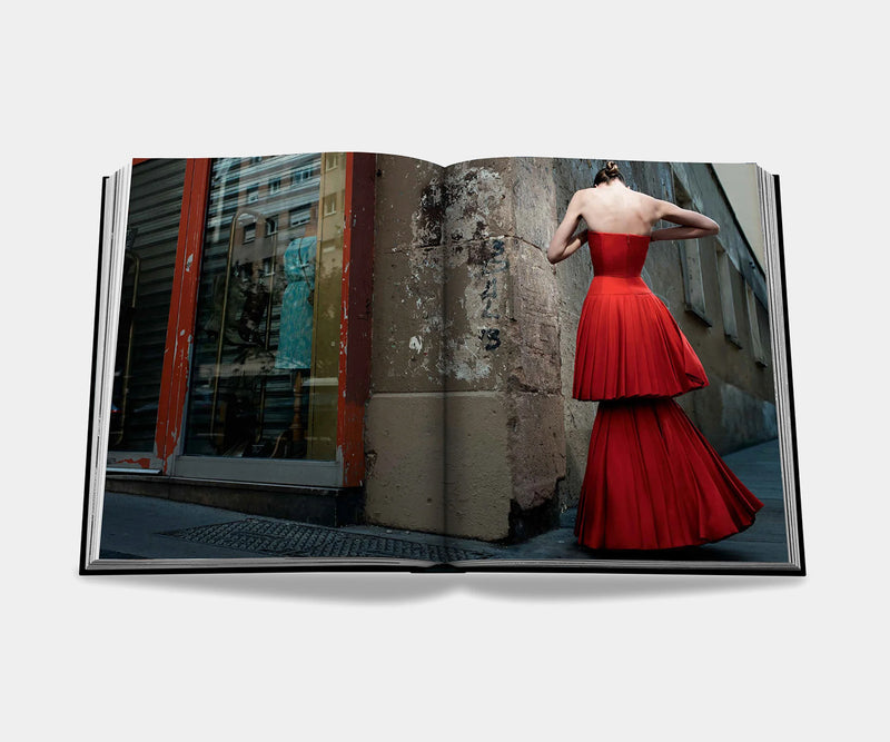 A Visionary Designer Reimagines Dior: A Coffee Table Book - Celebrate the creative legacy of Raf Simons' transformative influence on Dior's Haute Couture in this captivating coffee table book.