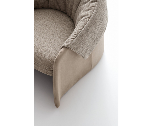 Designed by Daniele Lo Scalzo Moscheri, the Ditre Italia Couture Armchair features clean lines and refined proportions for a touch of modern elegance.