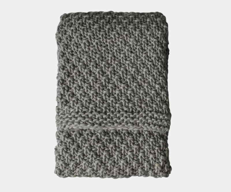 Rustic Farm: Handcrafted Chunky Knit Textured Throw