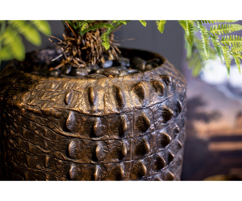 Luxury home decor Croc Vase featuring a detailed reptile-like texture and durable polystone construction, perfect for creating a bold design statement.