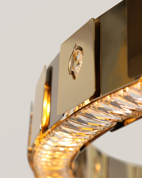 Lueur Royale Suspension Light: Luxurious & Opulent 