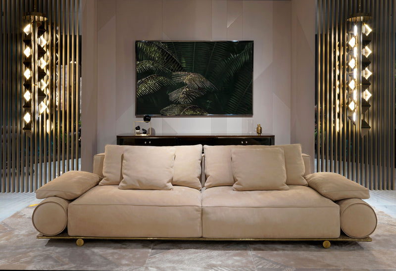 Modern Italian Corner Sofa: Invest in luxury with the Visionnaire Donovan Roll. This modern Italian corner sofa boasts canneté quilted details and customisable metal finishes, making it a statement piece for your living room.