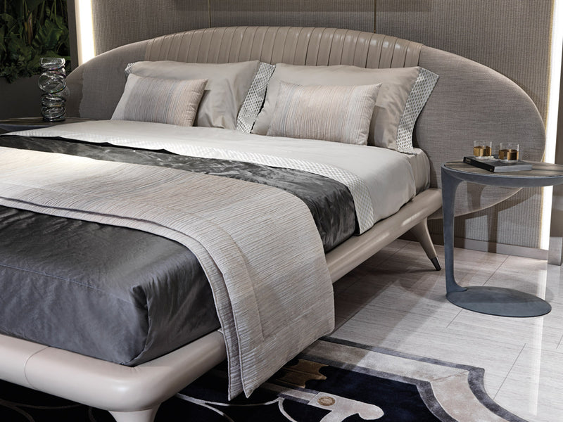 Modern Bed Frame with Metal Legs: The Princess Bed Frame by Visionnaire features a sleek, modern design with metal-capped legs, adding a touch of contemporary elegance.